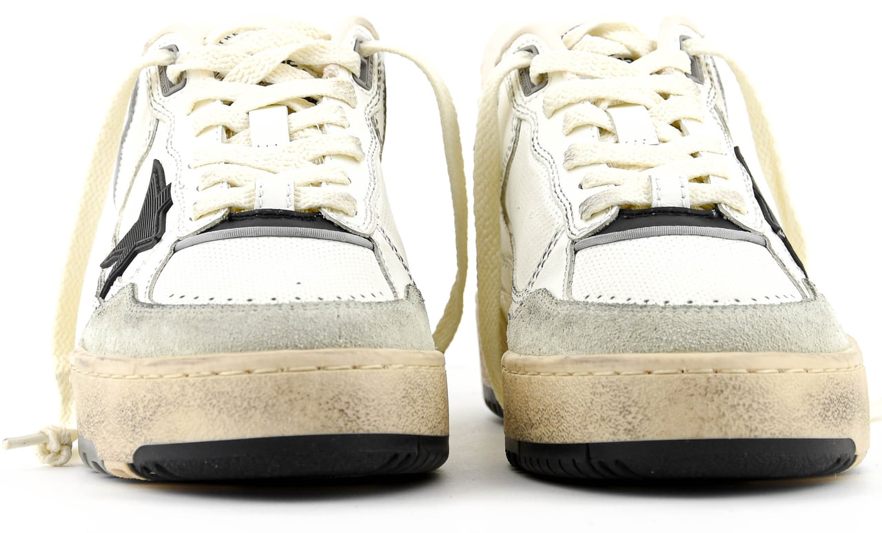 Golden Goose Forty 2 White Black Wit