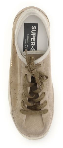 Golden Goose Vintage-Inspired Beige Suede Low-Top Sneakers Bruin