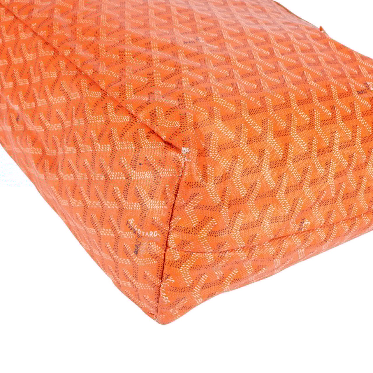 Goyard Goyard Goyardine Monogram Saint Louis PM Shoulder Bag Oranje
