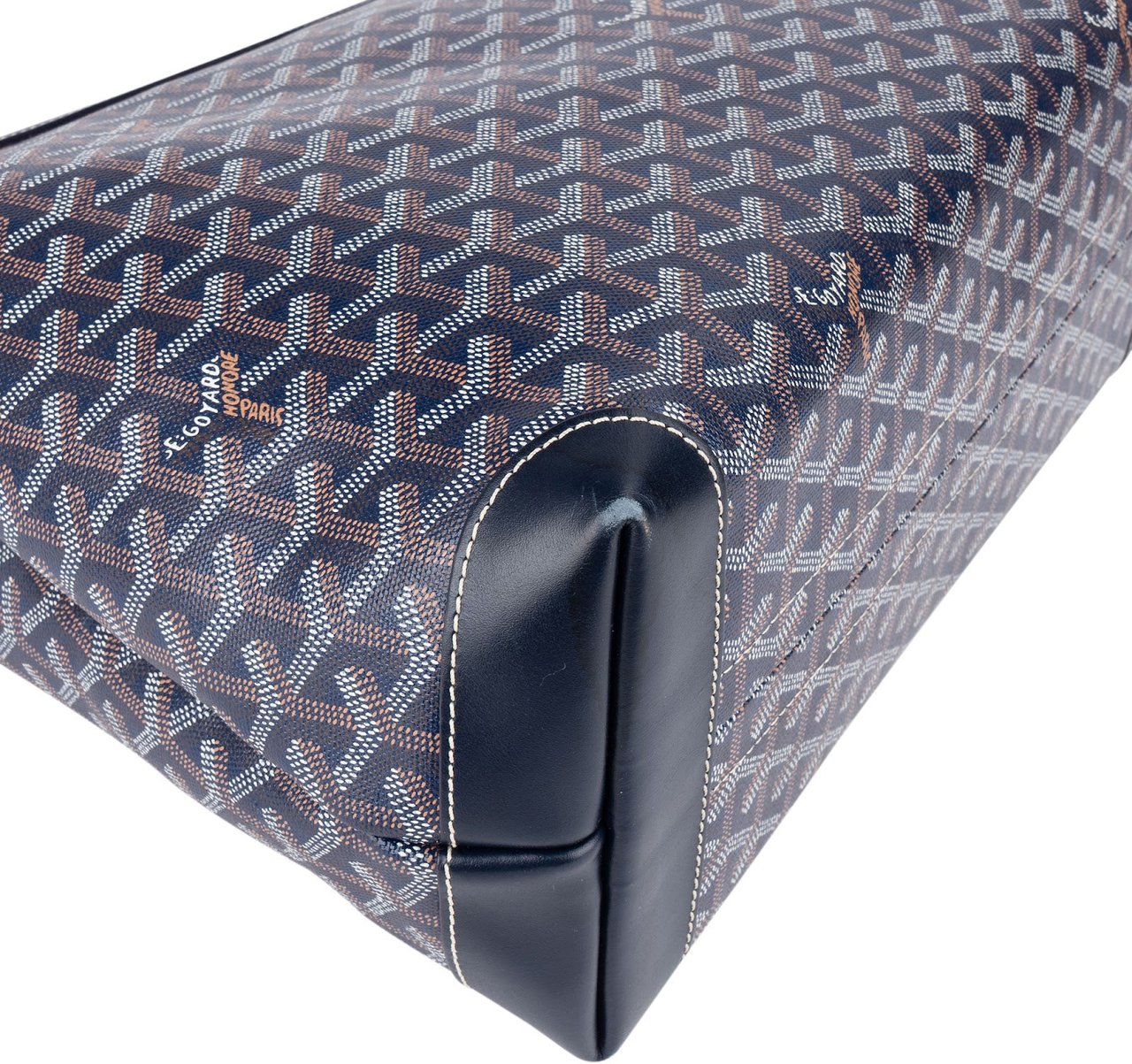 Goyard Goyardine Monogram Bellechasse PM Shoulder Bag Blauw