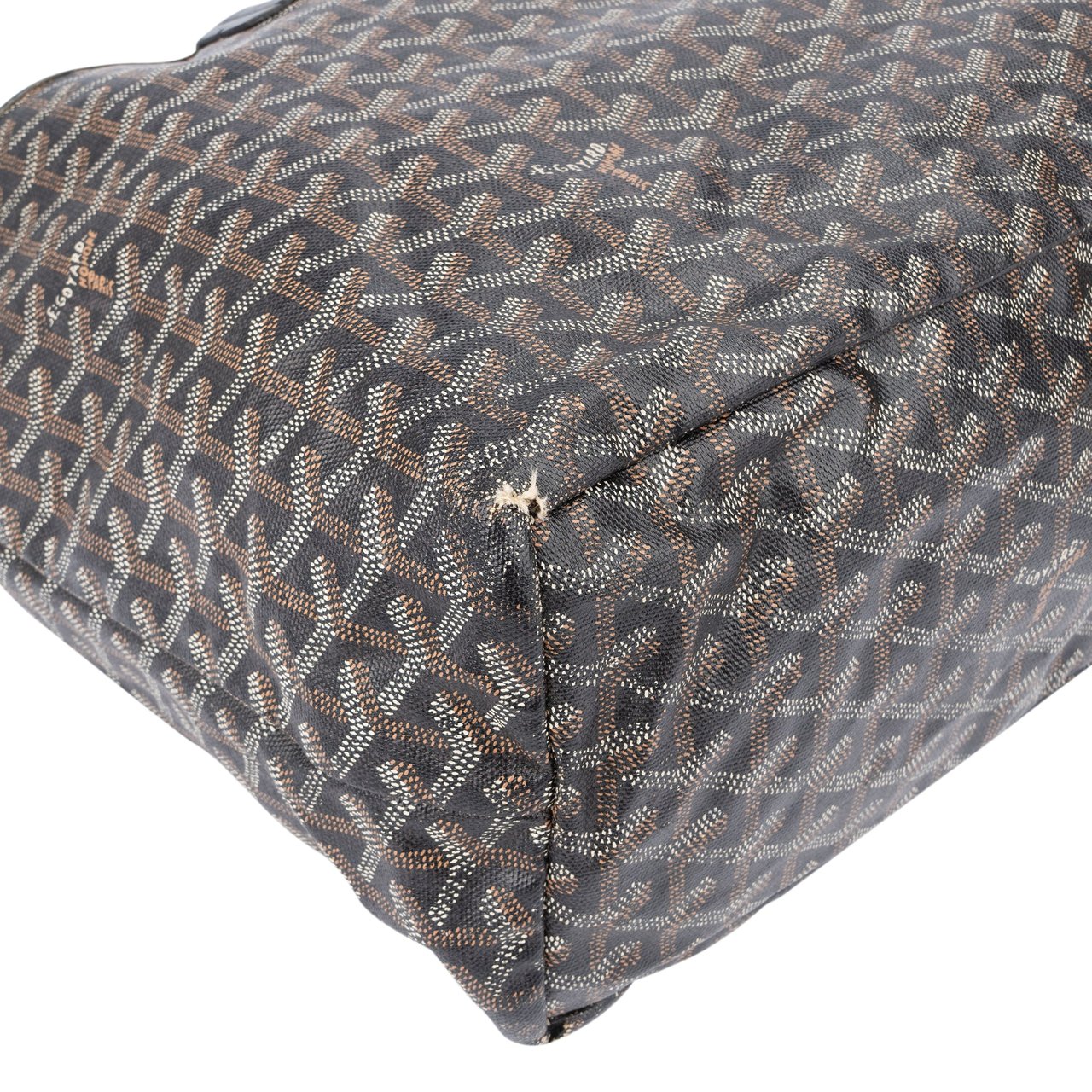 Goyard Goyard Goyardine Monogram Saint Louis PM Handbag Divers