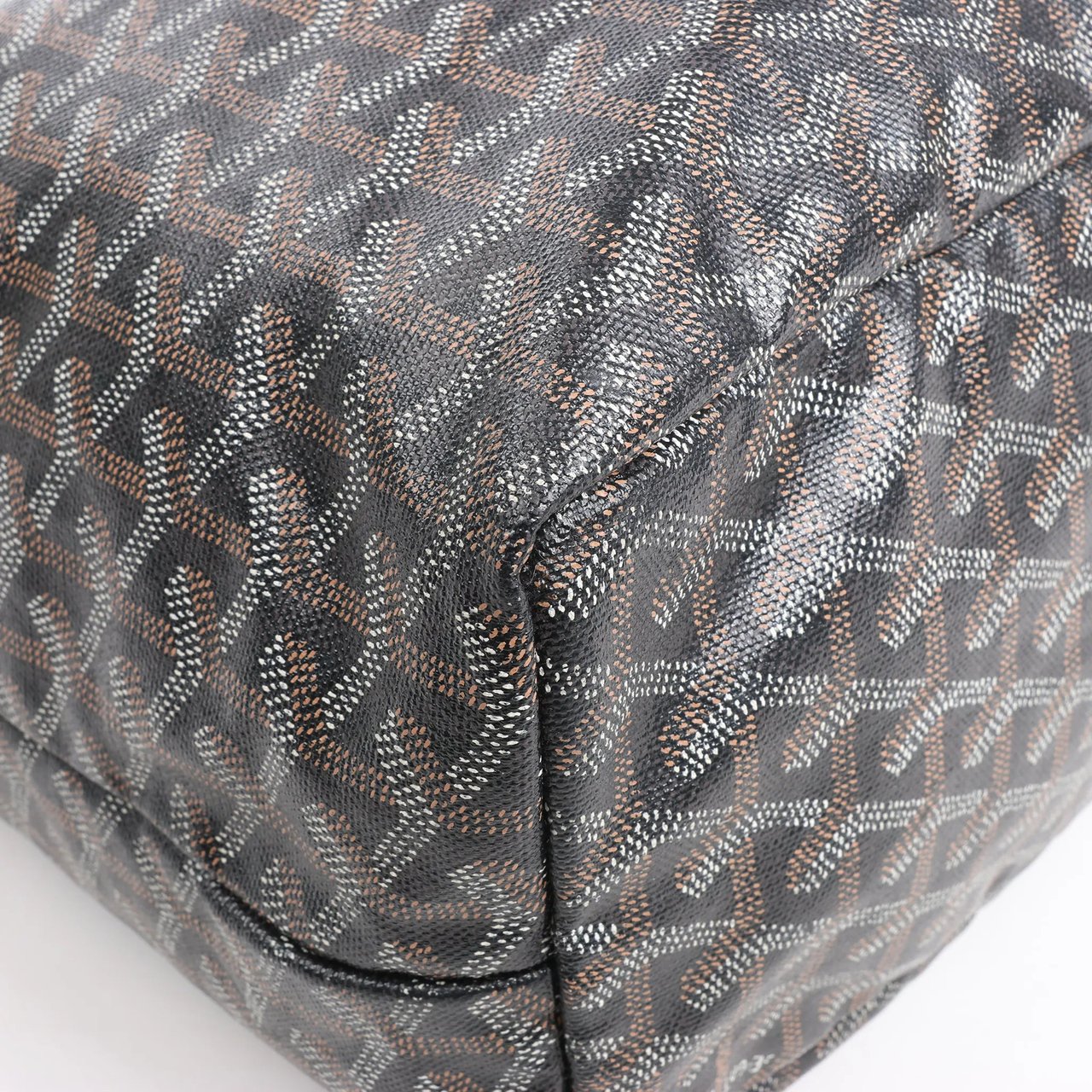 Goyard Goyard Saint Louis PM PVC & Leather Shoulder Bag in Black Divers