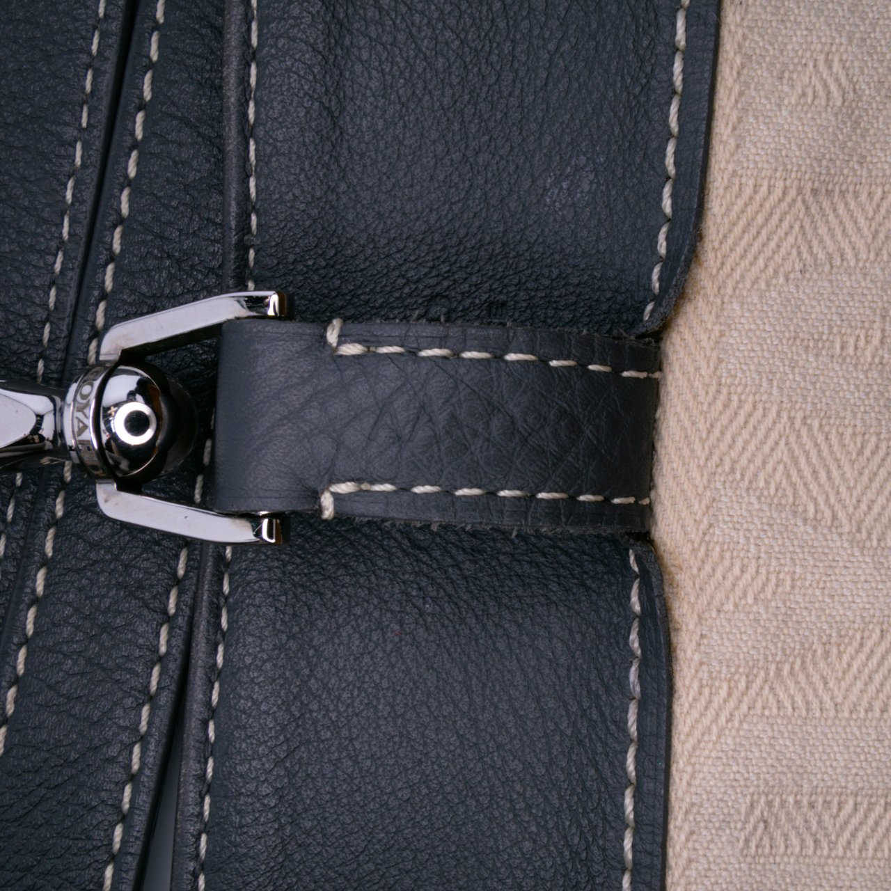 Goyard Goyardine Voltaire Grijs