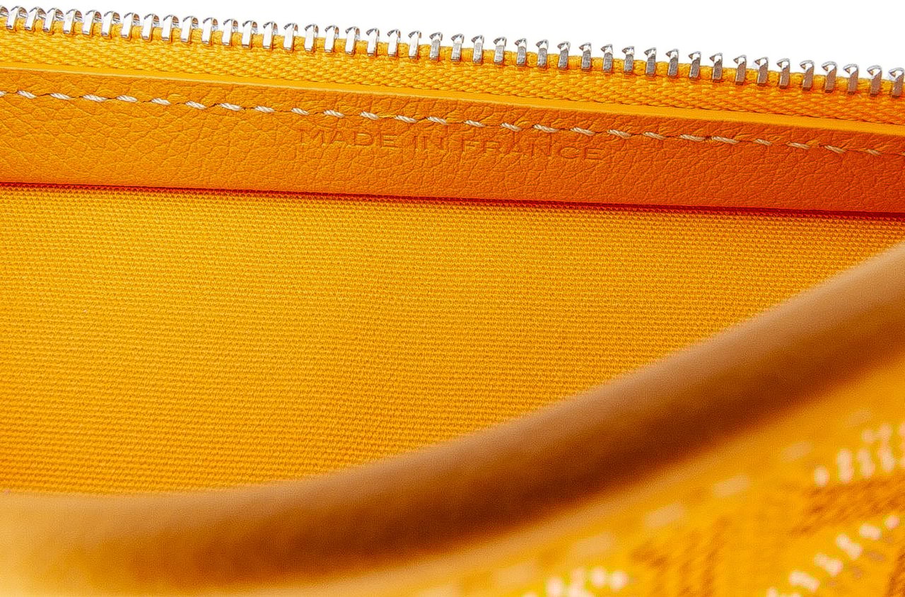 Goyard Goyardine Jouvence Toiletry Pouch MM Geel