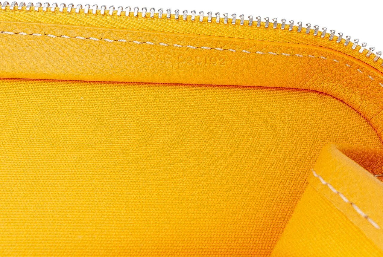Goyard Goyardine Jouvence Toiletry Pouch MM Geel