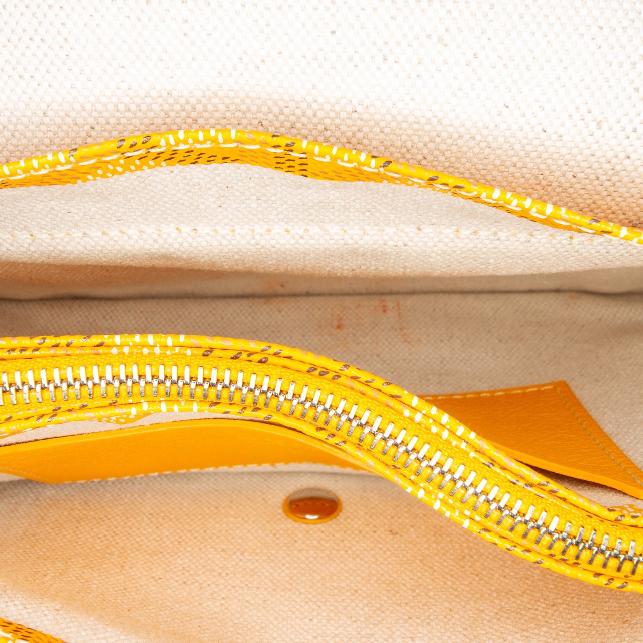 Goyard Goyardine Plumet Pocket Wallet Geel