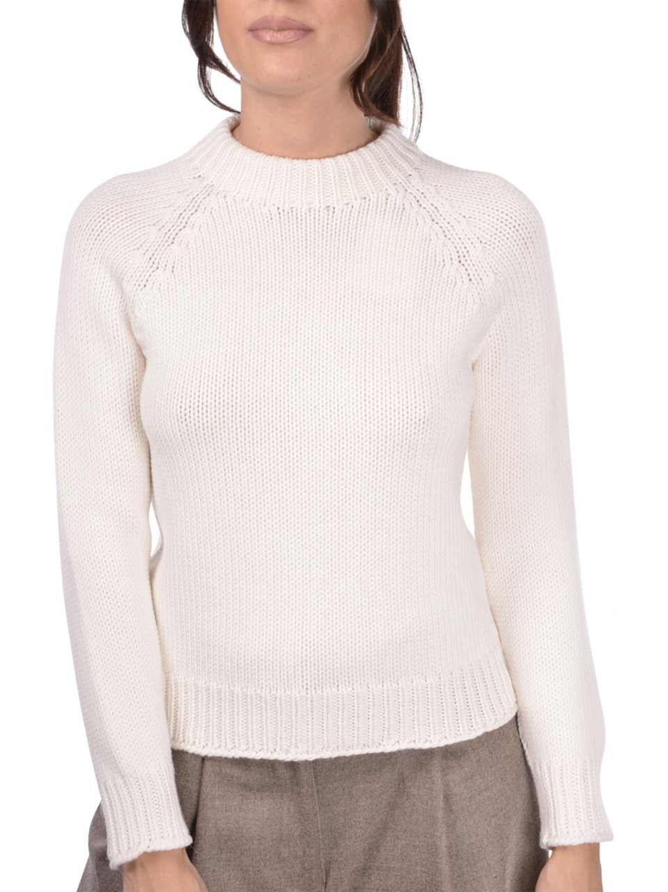 Gran Sasso Slightly Cropped Wool Sweater With Classic Crew Neckline Wit