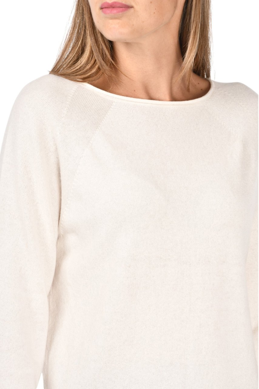 Gran Sasso Black Wide Neck Cashmere Top Neutraal