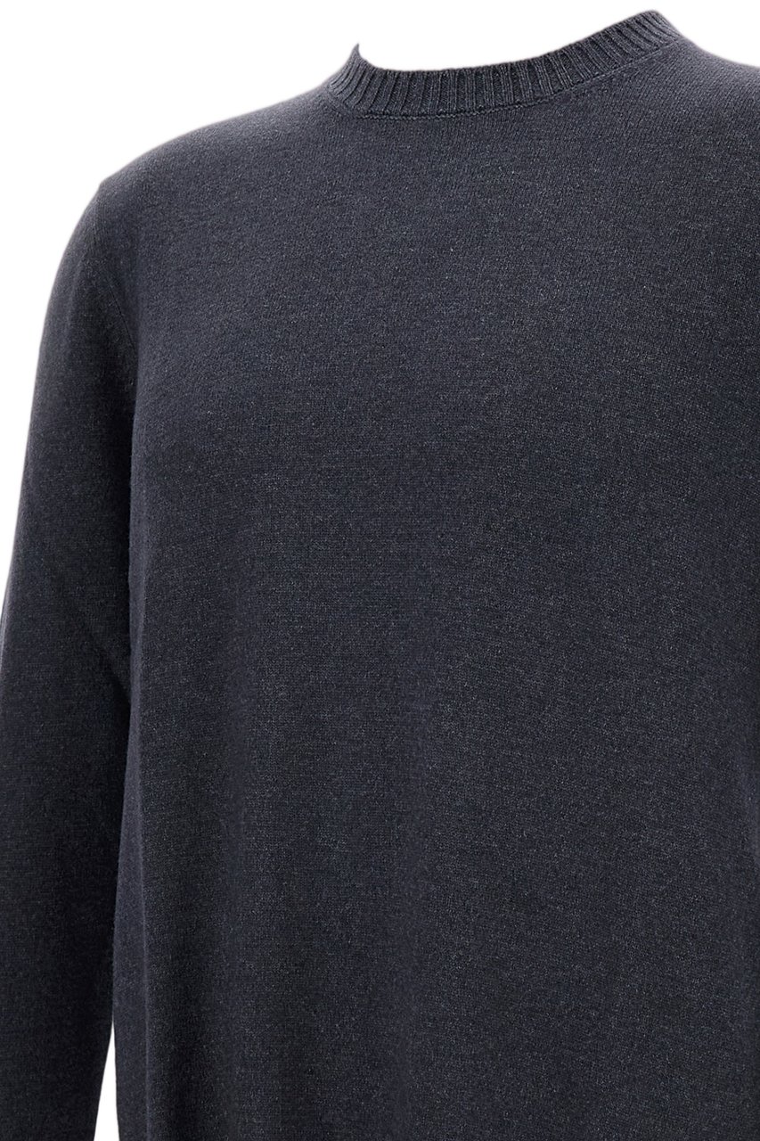 Gran Sasso Minimalist Crew Neck Sweater with Ribbed Trims Grijs