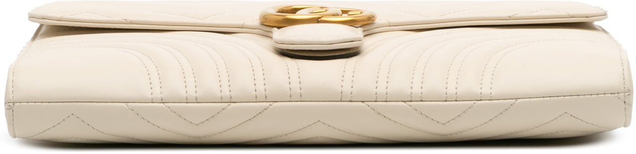 Gucci GG Marmont Matelasse Leather Flap Clutch Wit