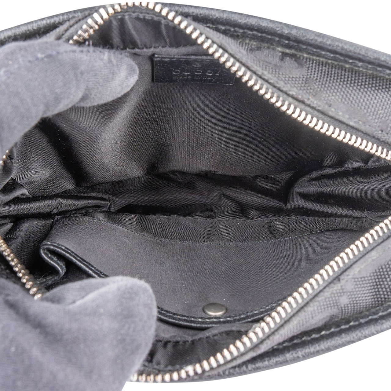 Gucci Gucci Monogram GG Canvas Toiletry Pouch Zwart