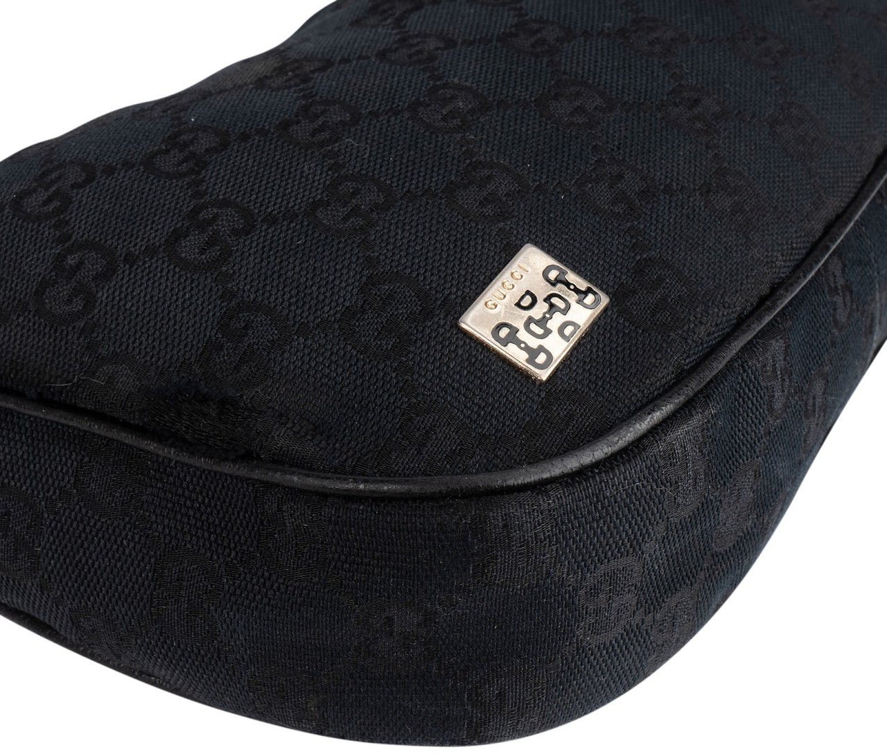 Gucci Gucci Monogram GG Canvas Abbey Shoulder Bag Zwart