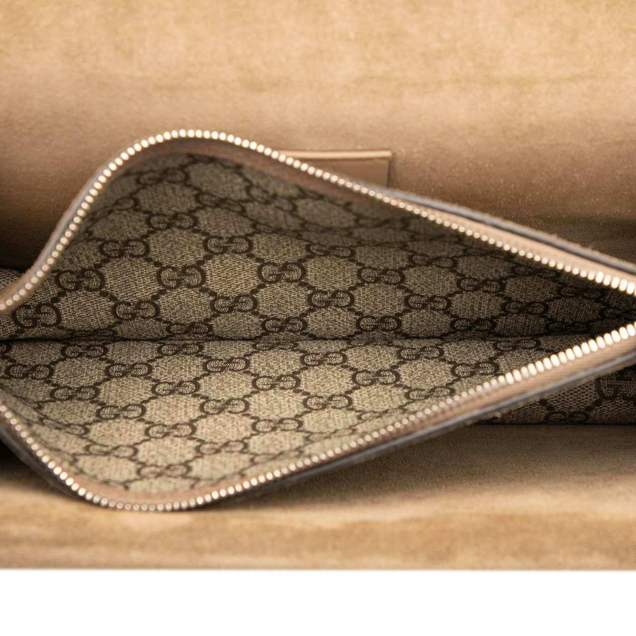 Gucci Medium GG Supreme Dionysus Shoulder Bag Bruin