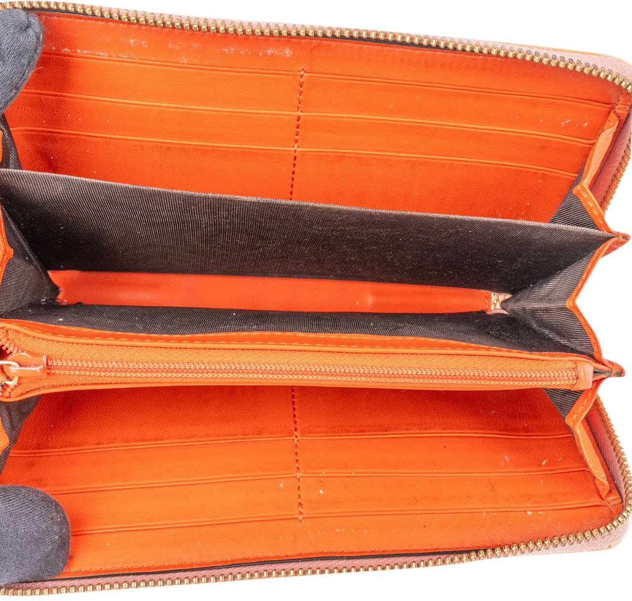 Gucci Gucci Monogram GG Supreme Bow Zip Around Wallet Beige