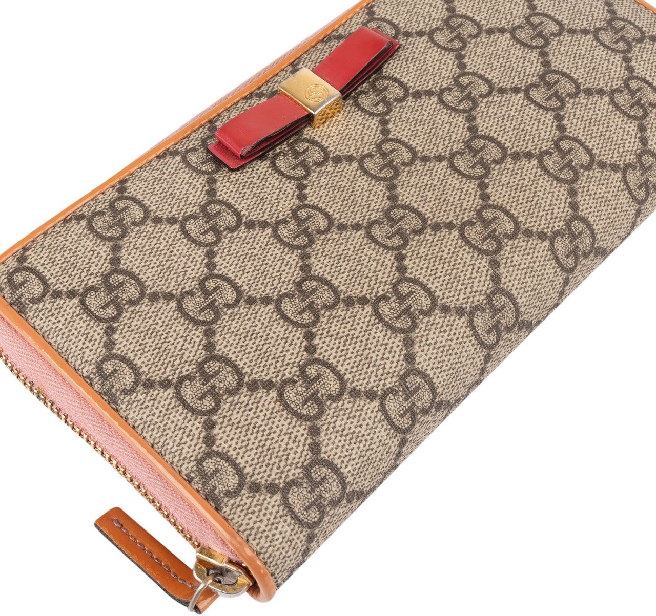Gucci Gucci Monogram GG Supreme Bow Zip Around Wallet Beige