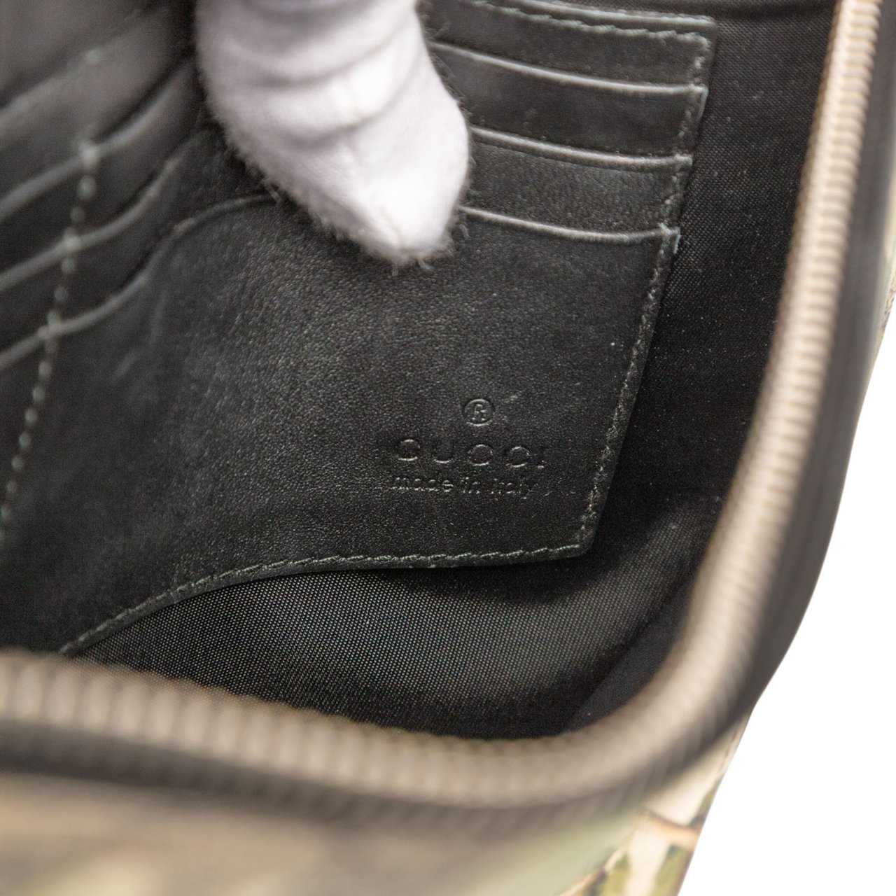 Gucci GG Supreme Blooms Clutch Bruin