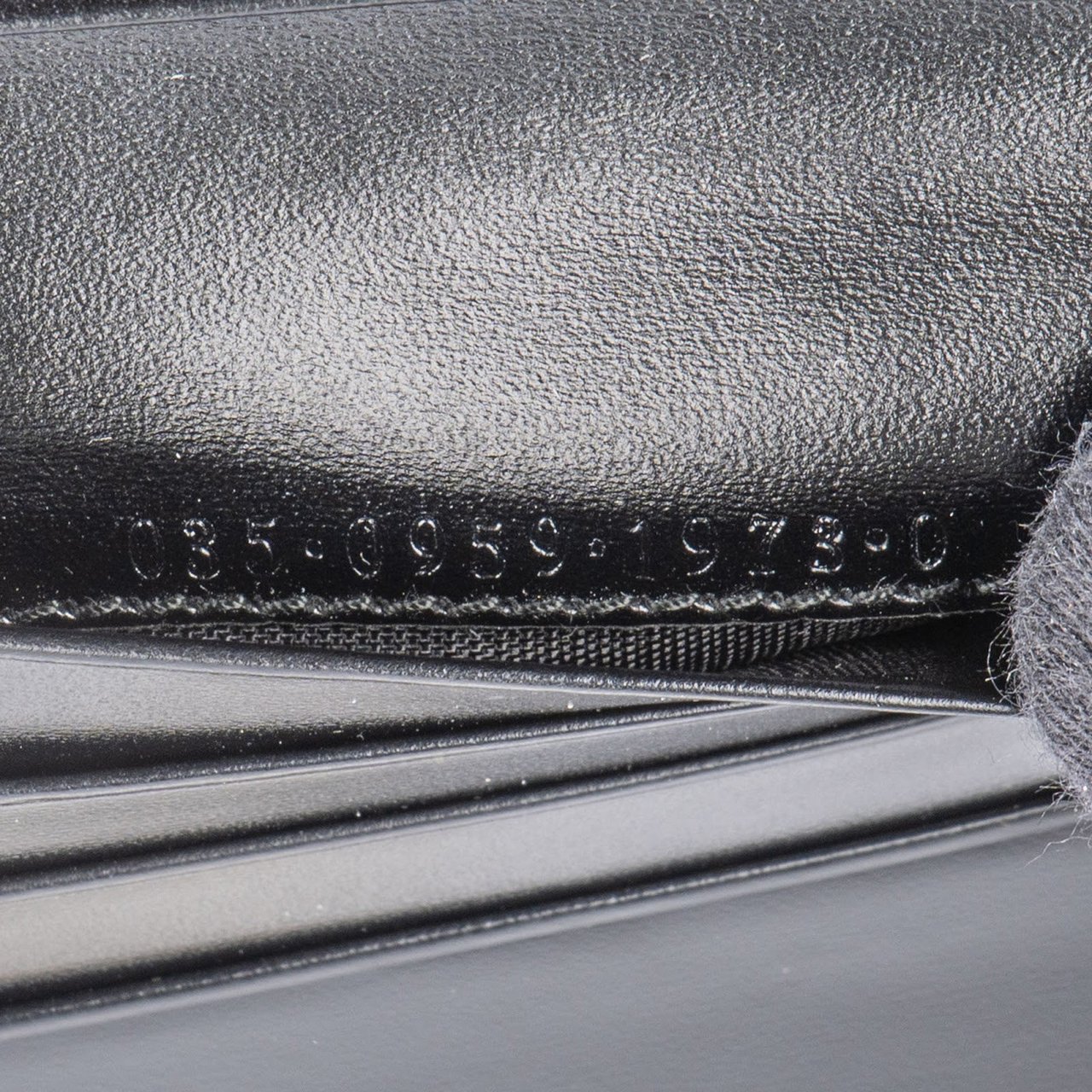 Gucci Suede GG Monogram Bifold Wallet Zwart