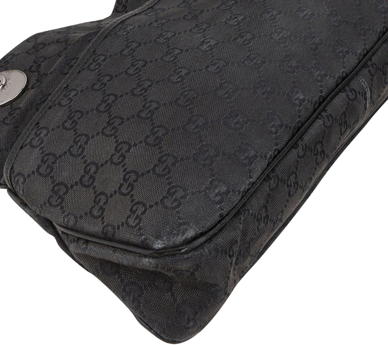 Gucci Gucci Monogram GG Eclipse Shoulder Bag Zwart