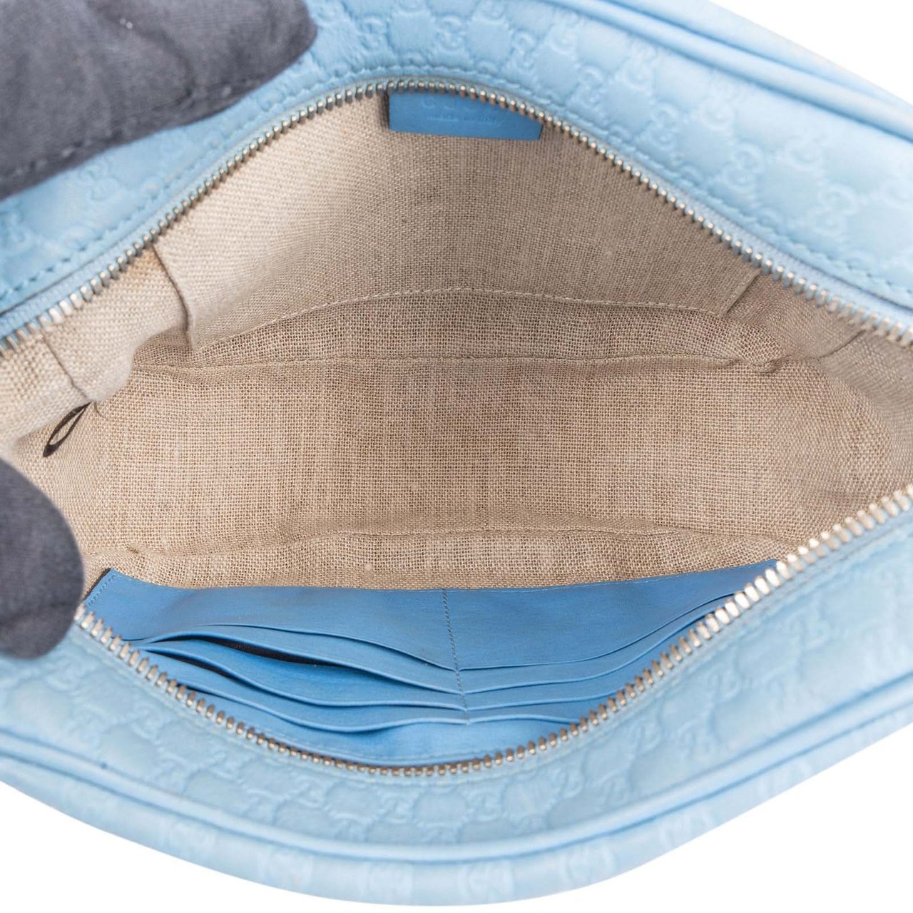 Gucci Gucci Microguccissima Leather Bree Crossbody Bag Lichtblauw