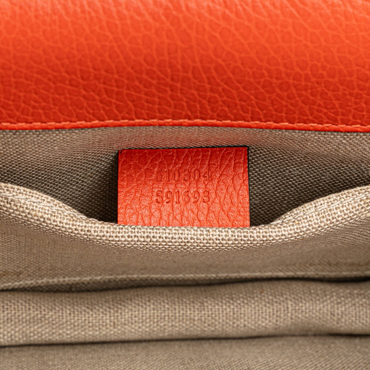 Gucci Small Dollar Calfskin Interlocking G Crossbody Oranje