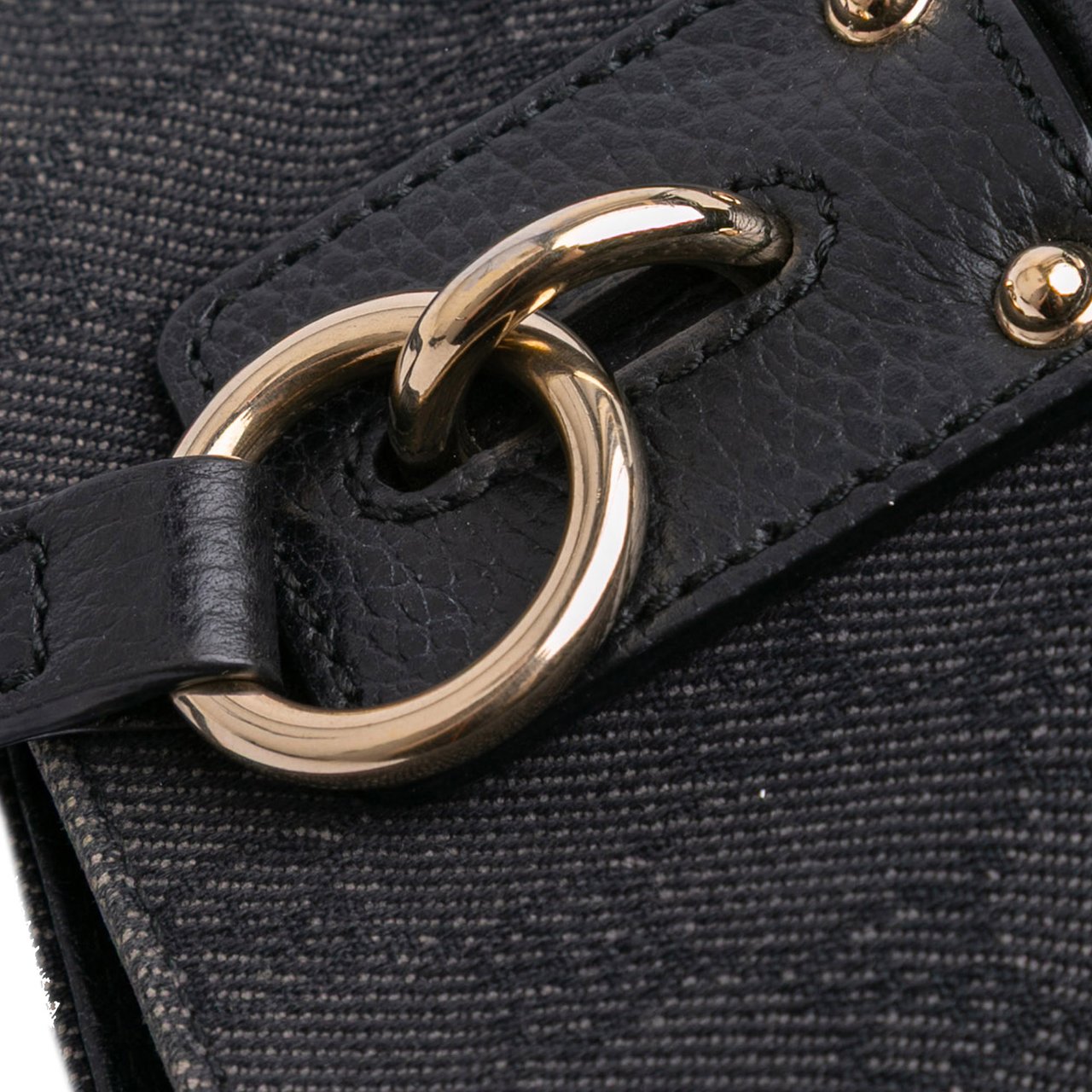 Gucci Medium GG Denim Charm Tote Grijs