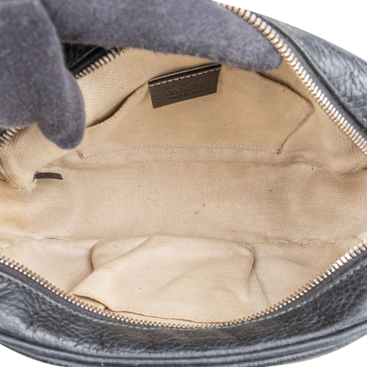 Gucci Gucci Black Leather Soho GG Crossbody Bag Zwart