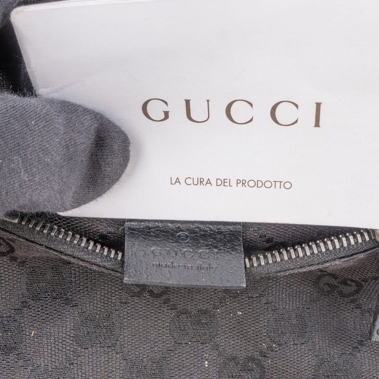 Gucci Gucci Black GG Monogram Crossbody Baumbag Zwart