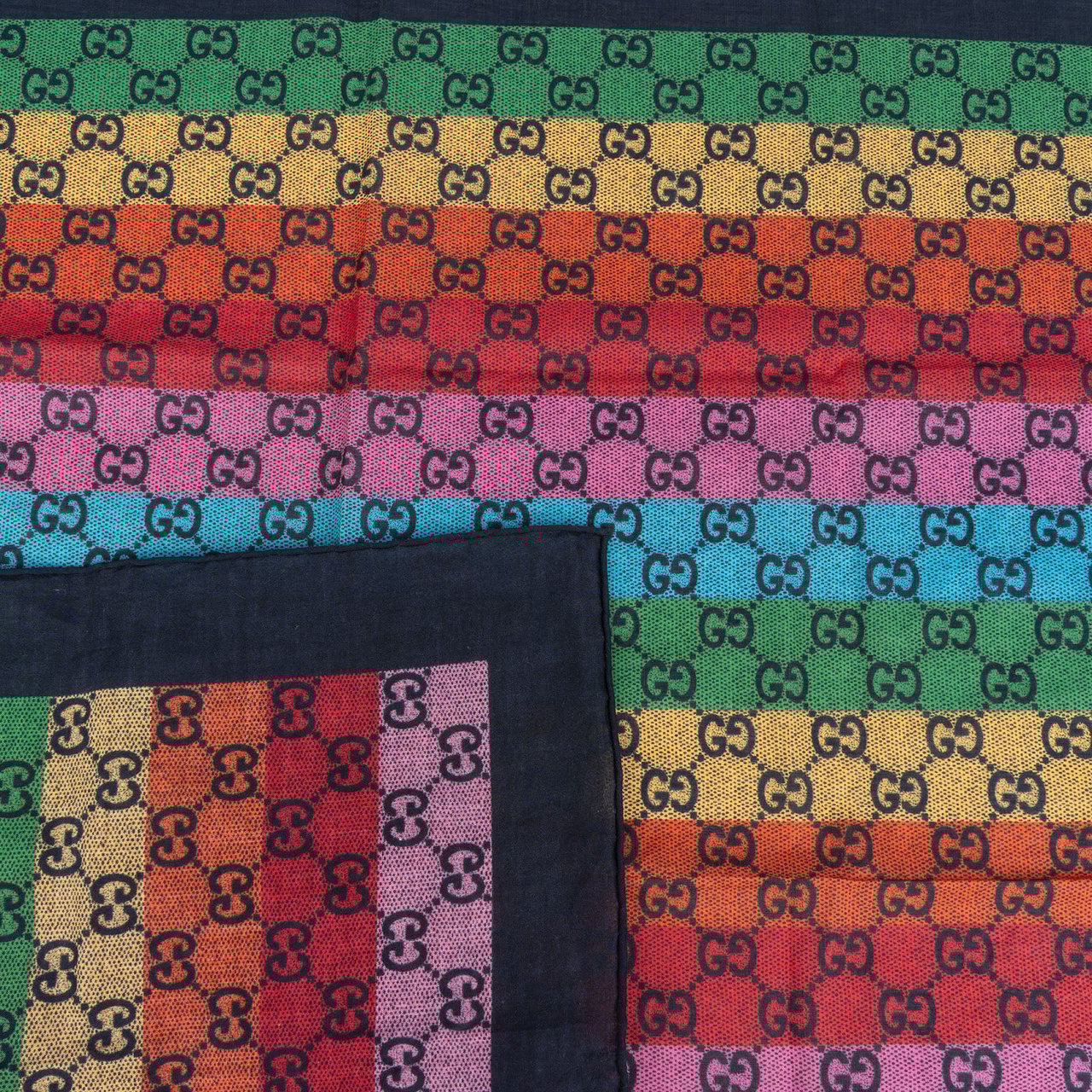 Gucci Gucci Monogram GG Rainbow Print Schal Scarf (70) Divers