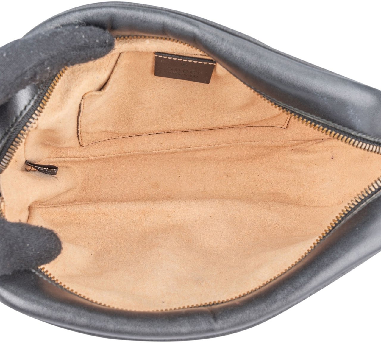 Gucci Gucci Quilted Leather GG Marmont Crossbody Bag Zwart