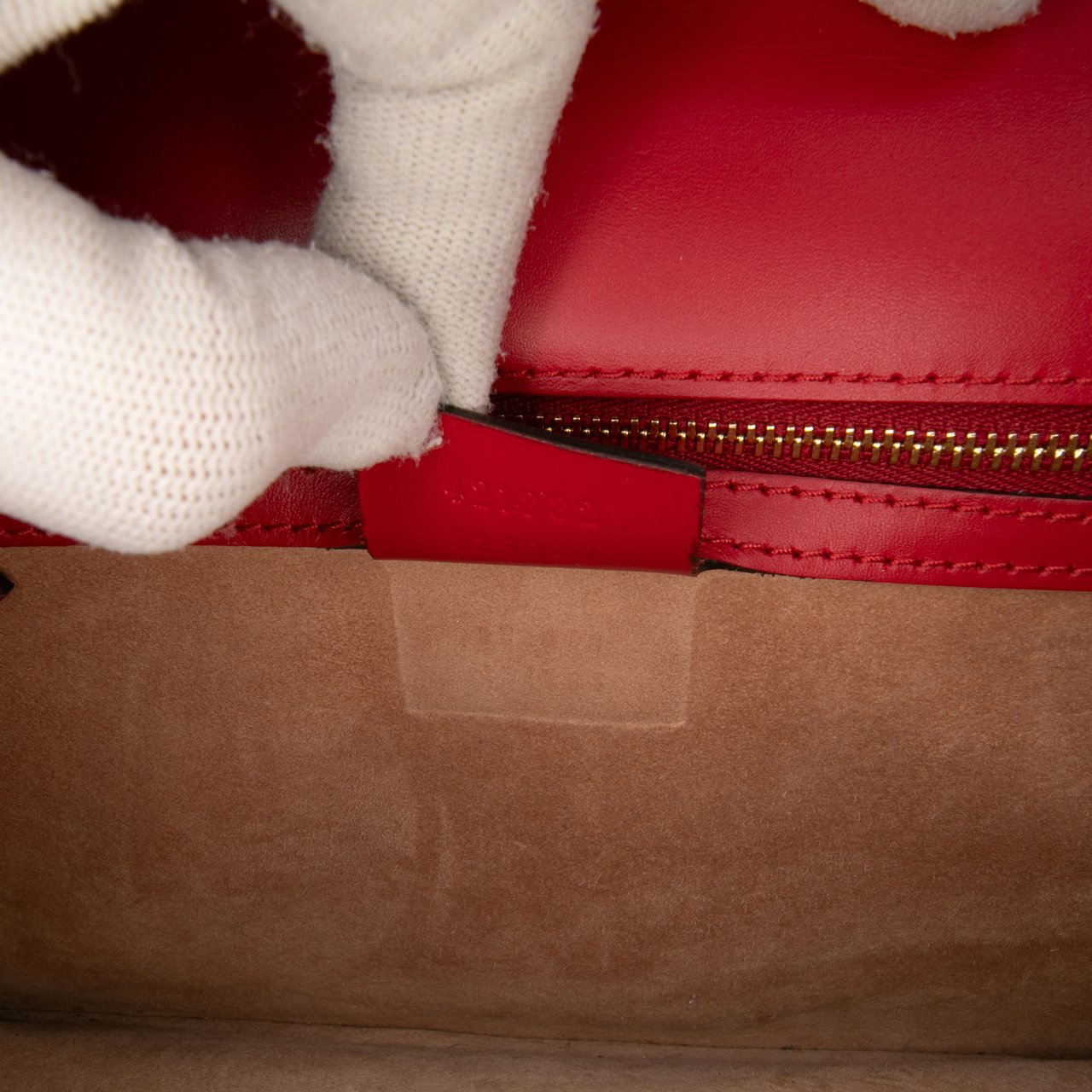 Gucci Small Leather Sylvie Web Satchel Rood