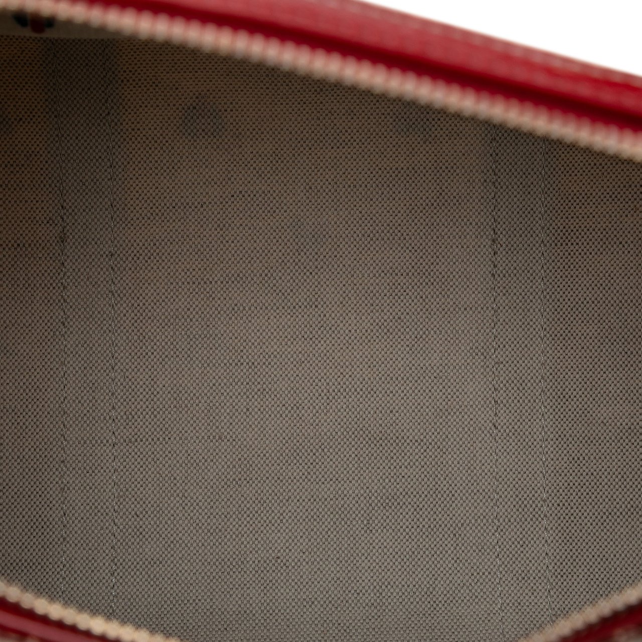 Gucci Medium GG Supreme Hearts Joy Boston Bag Wit