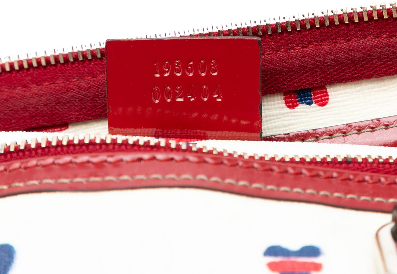 Gucci Medium GG Supreme Hearts Joy Boston Bag Wit