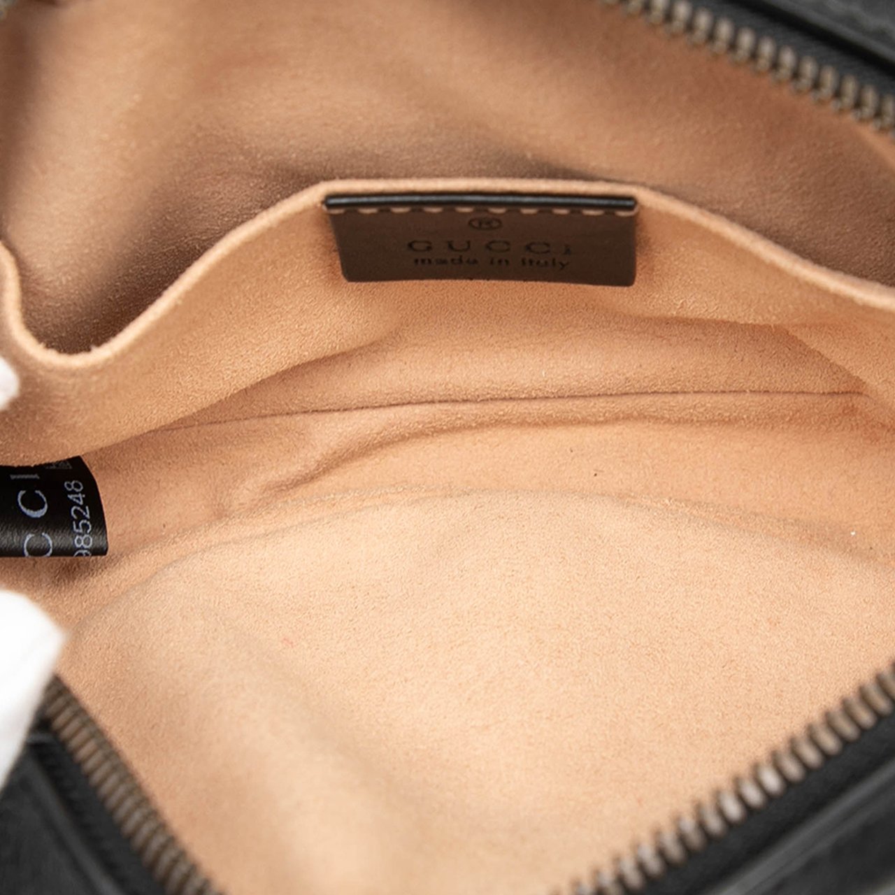 Gucci GG Marmont Matelasse Leather Belt Bag Zwart