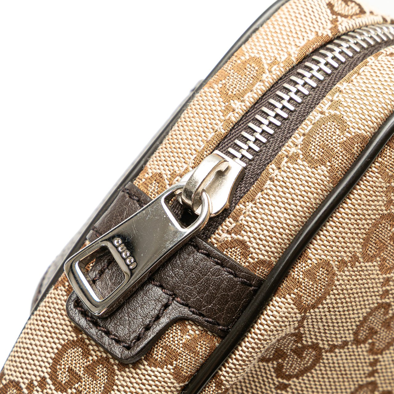 Gucci GG Canvas Belt Bag Bruin
