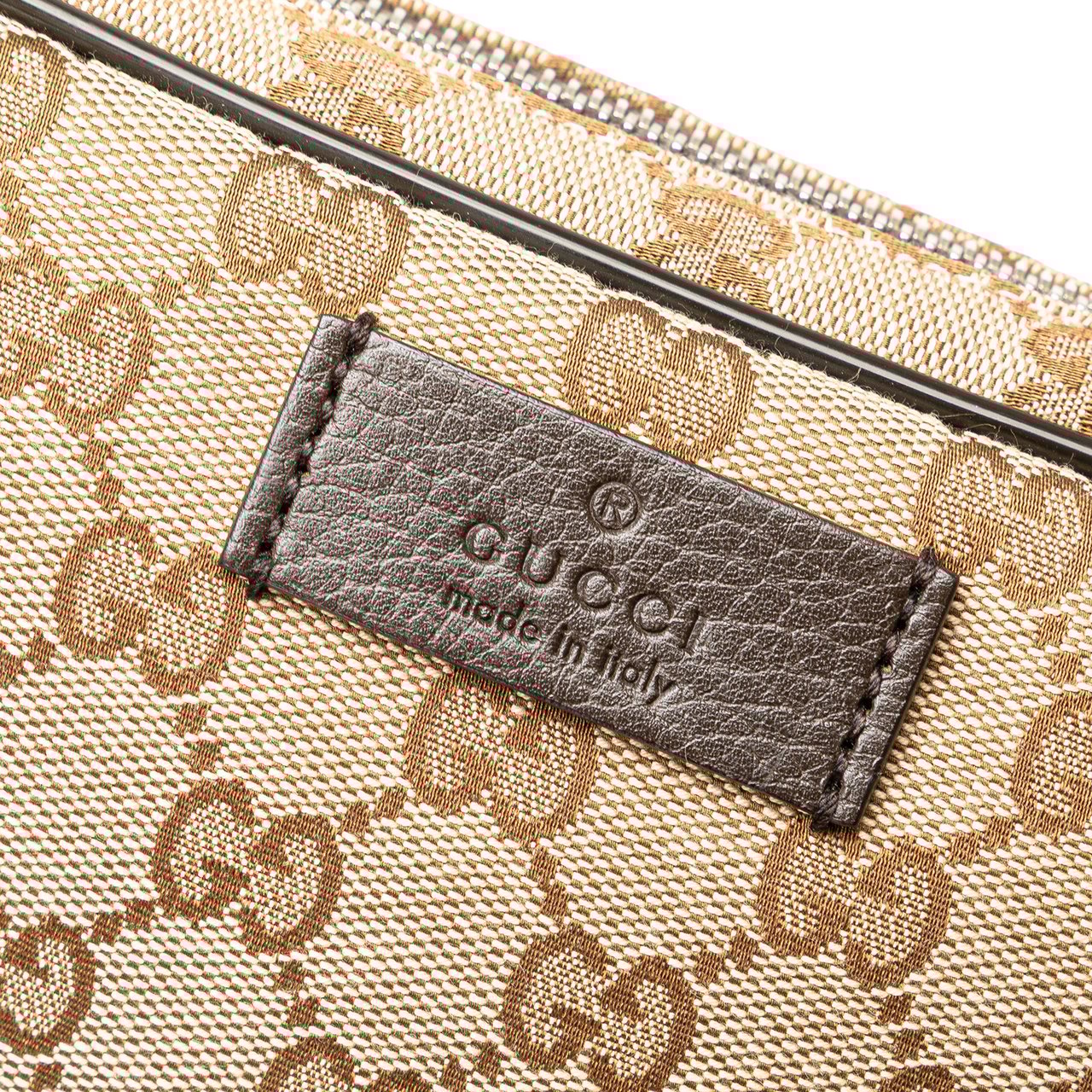 Gucci GG Canvas Belt Bag Bruin