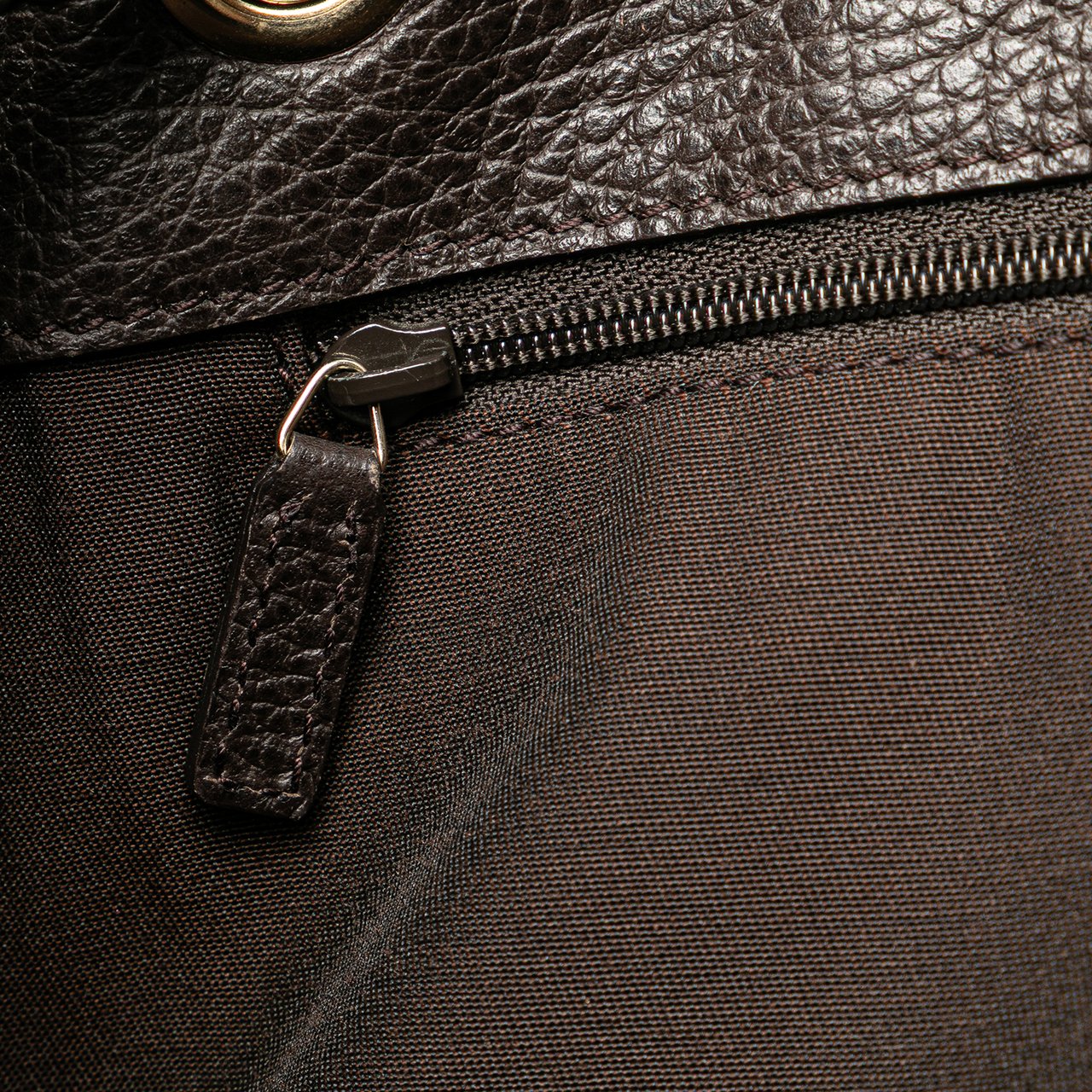 Gucci Large Leather Gifford Tote Bruin