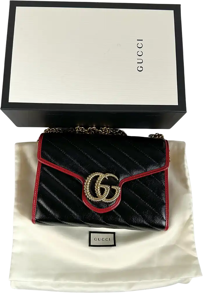 Gucci Gucci Torchon GG Marmont Wallet on Chain red black leather / mint condition Zwart