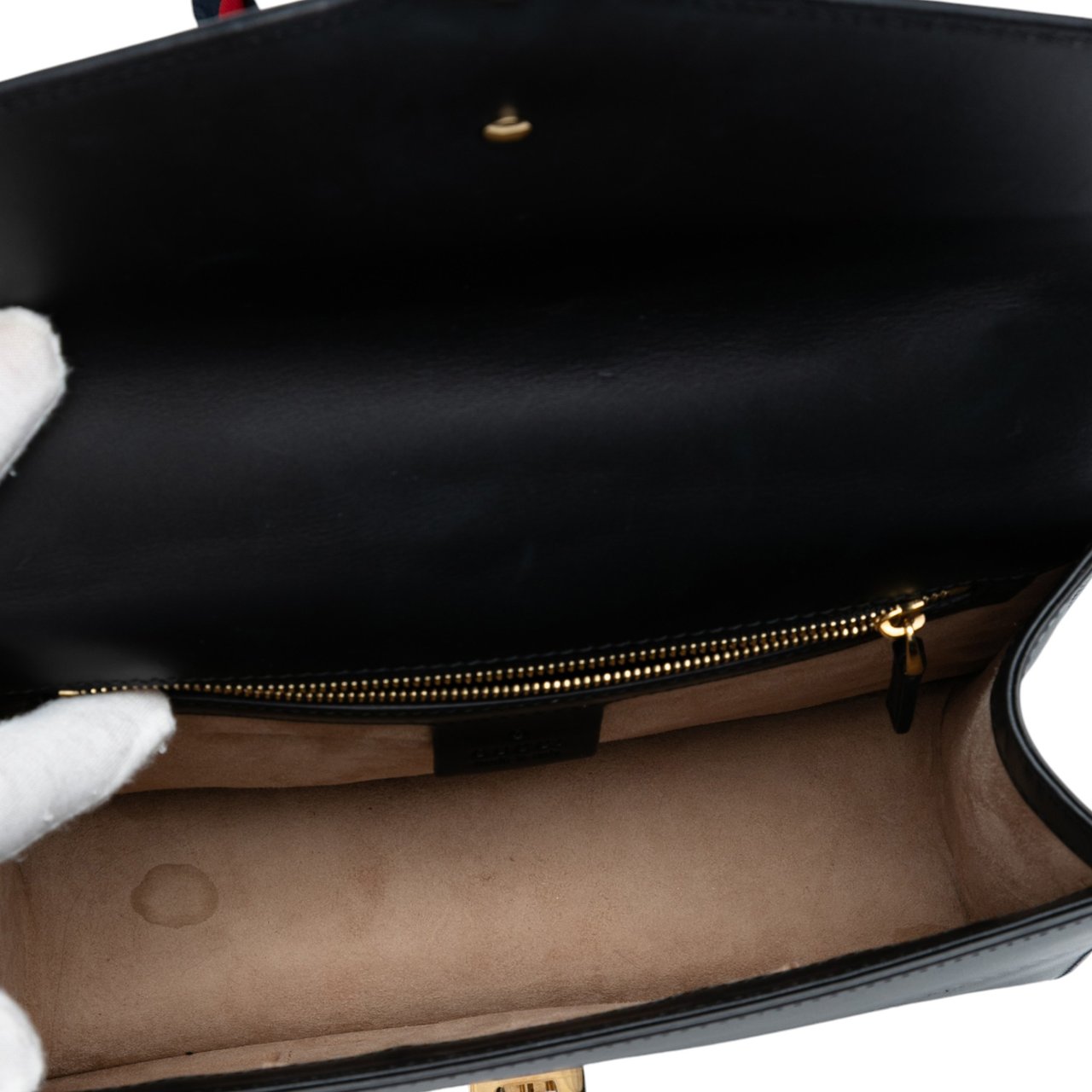Gucci Small Leather Sylvie Satchel Zwart