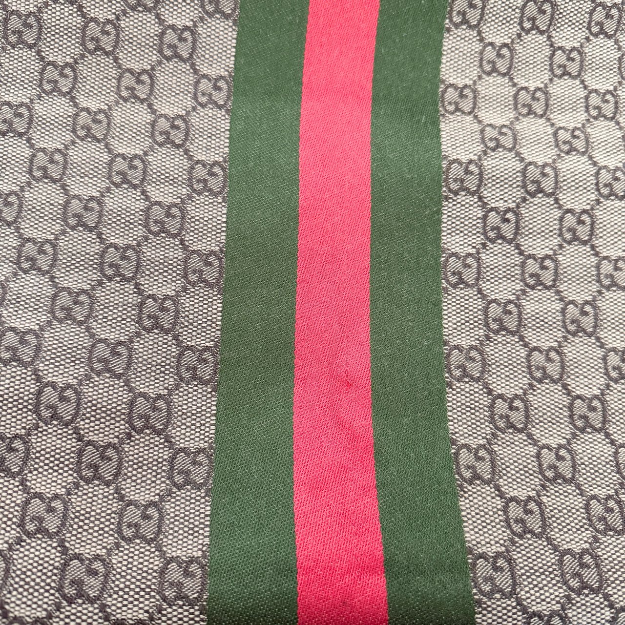Gucci Gucci GG Schal aus Wolle und Seide Braun Streifen / neuwertig Bruin