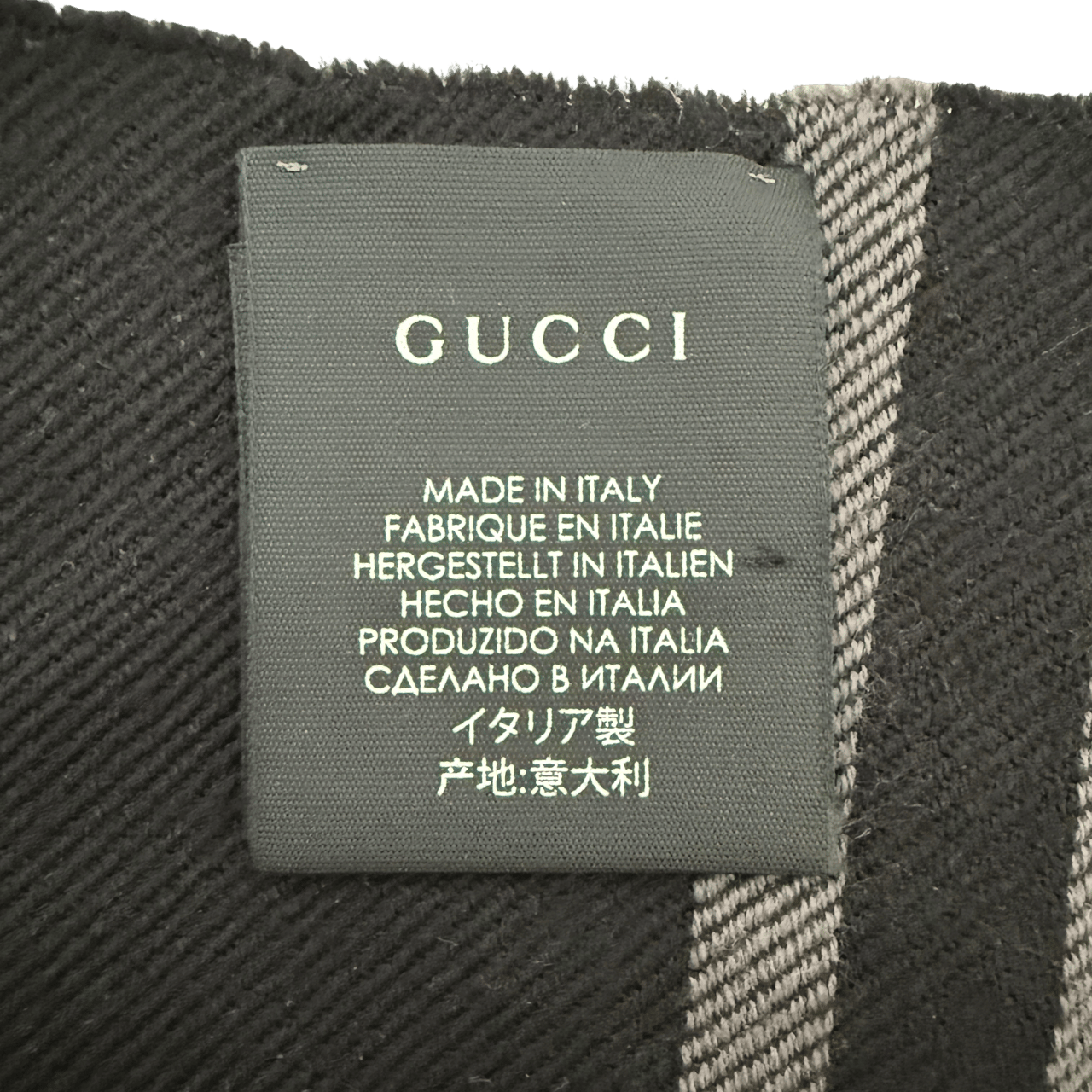 Gucci Gucci Schal aus Wolle Grau Schwarz / sehr gut Grijs