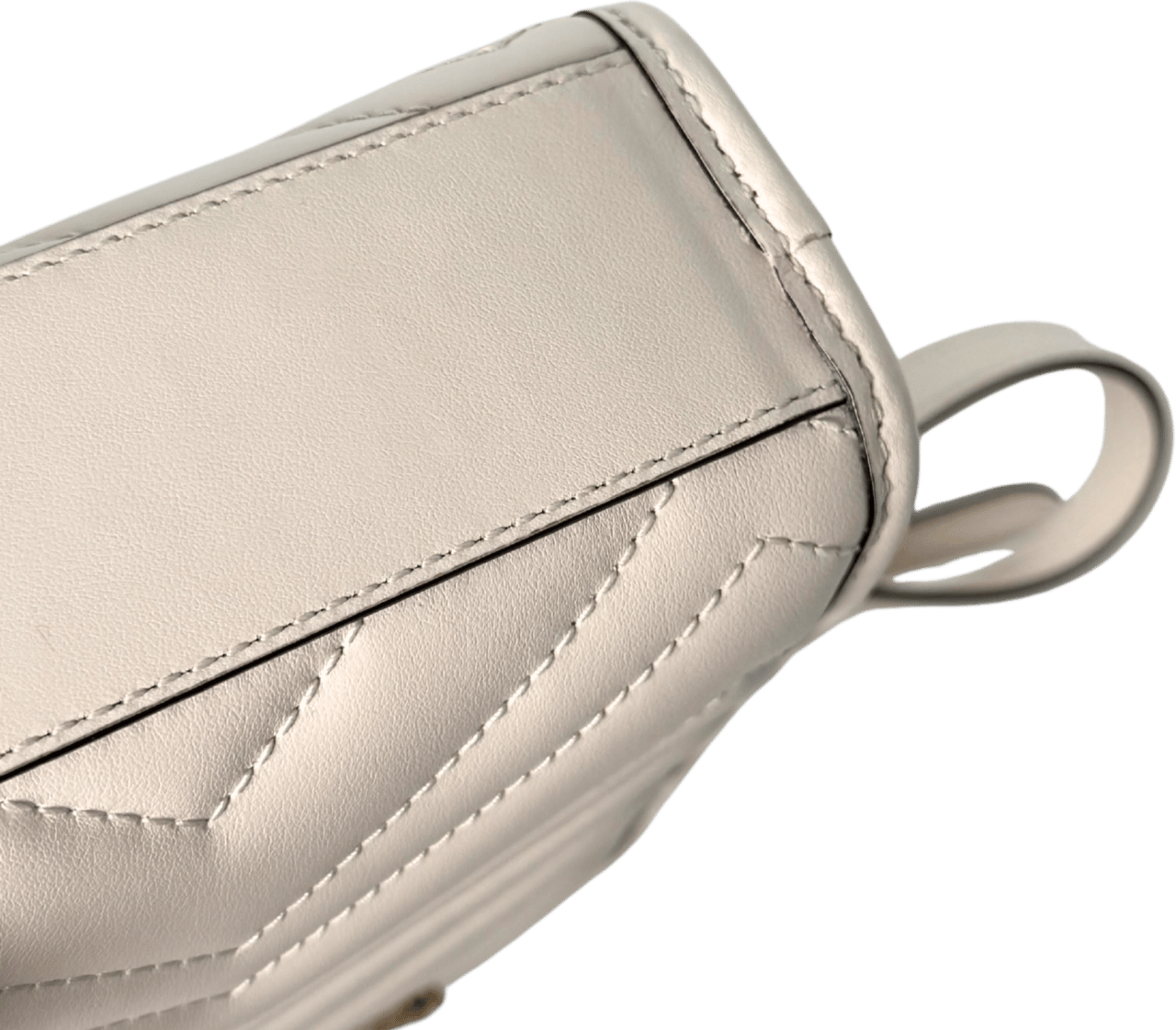 Gucci Gucci GG Marmont Mini-Handtasche Weiß / sehr gut Wit