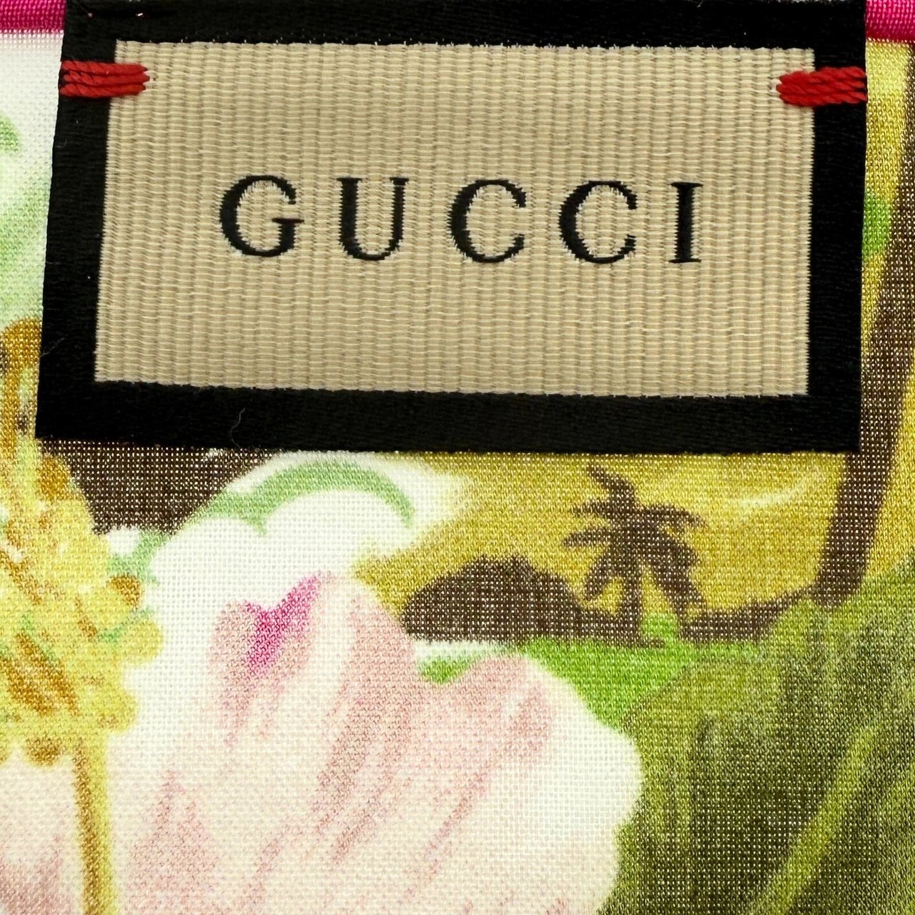 Gucci Gucci Love Parade Tuch Grün / neuwertig Groen