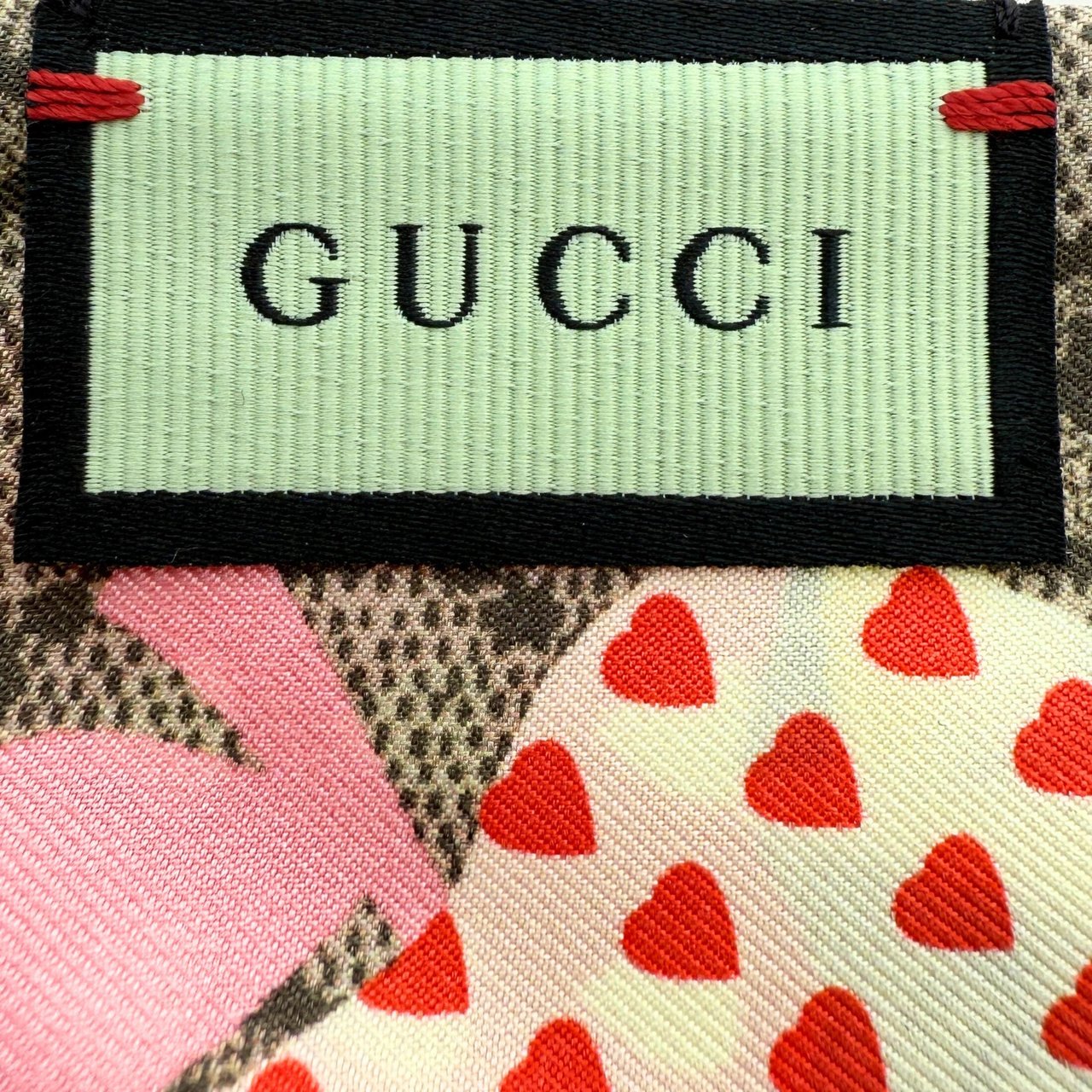 Gucci Gucci GG Apple Seidentuch Bunt / sehr gut Divers