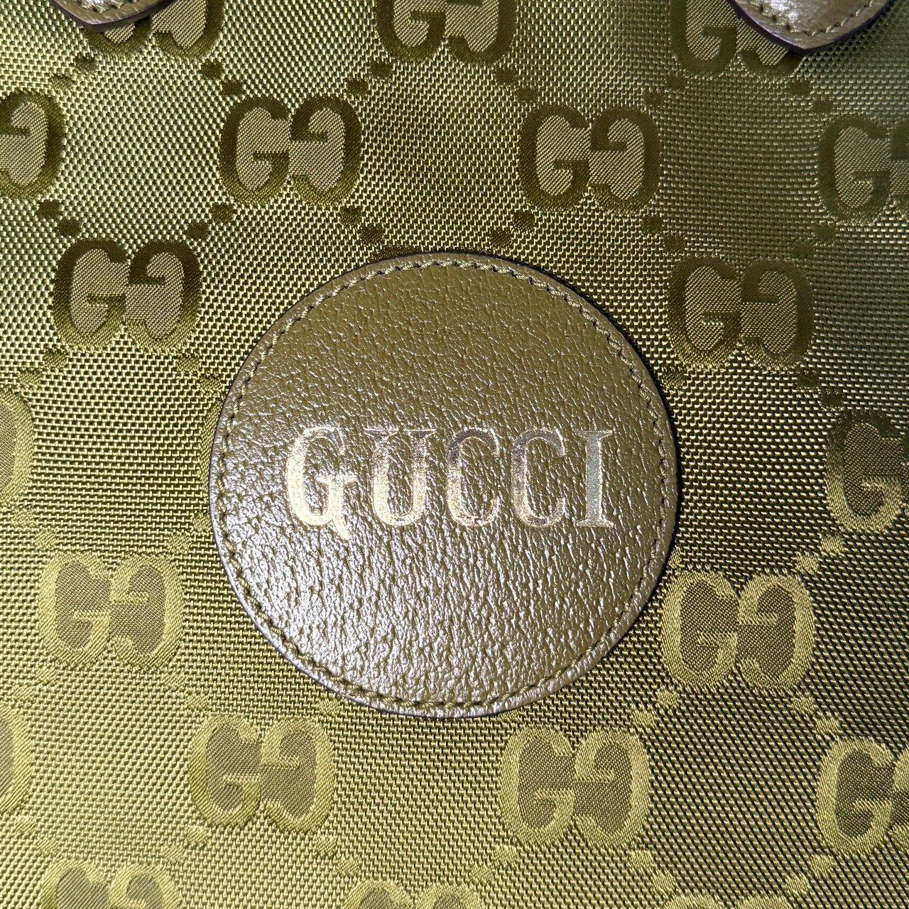 Gucci Gucci Off The Grid Tote Bag Grün / sehr gut Groen