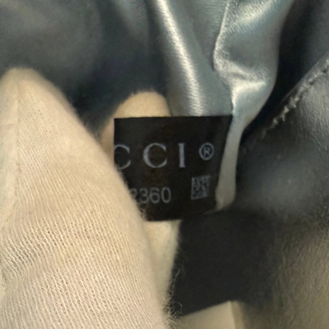 Gucci Gucci Kleine GG Marmont Schultertasche Metallicblau Fullset / neuwertig Blauw