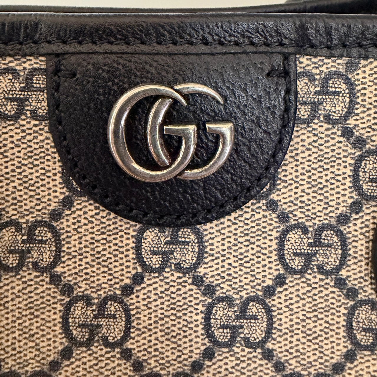 Gucci Gucci Ophidia GG Supreme Small Shopper beige Fullset / neuwertig Beige