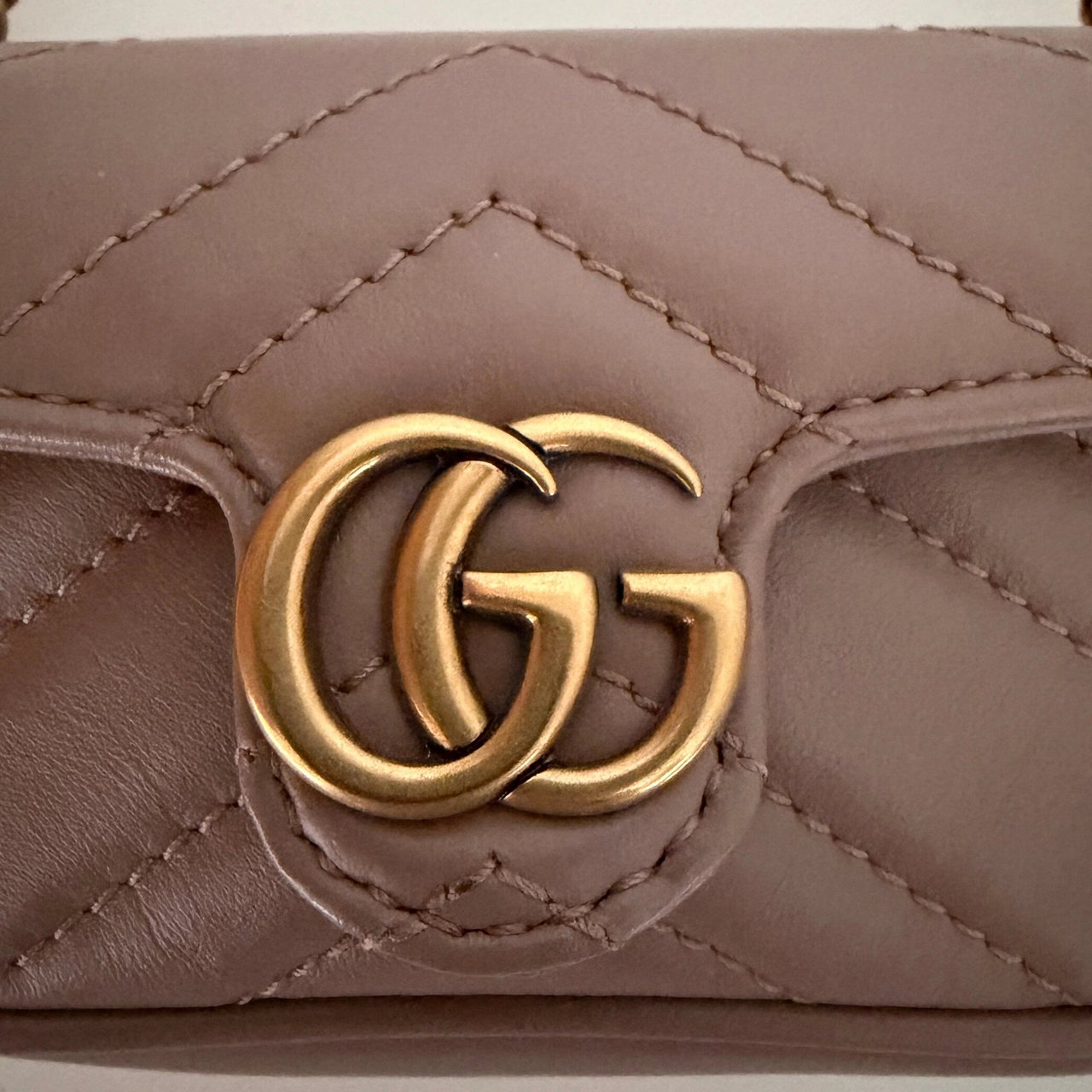 Gucci Gucci GG Marmont Matelasse Micro Bag Dusty Pink / neuwertig Roze