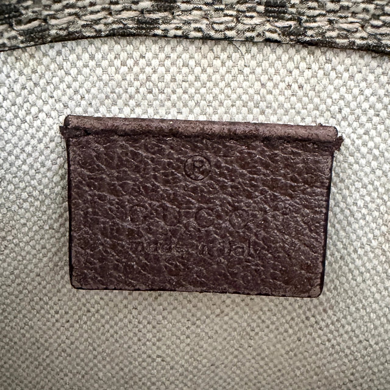 Gucci Gucci Neo Vintage GG Supreme Belt Bag / gut Beige