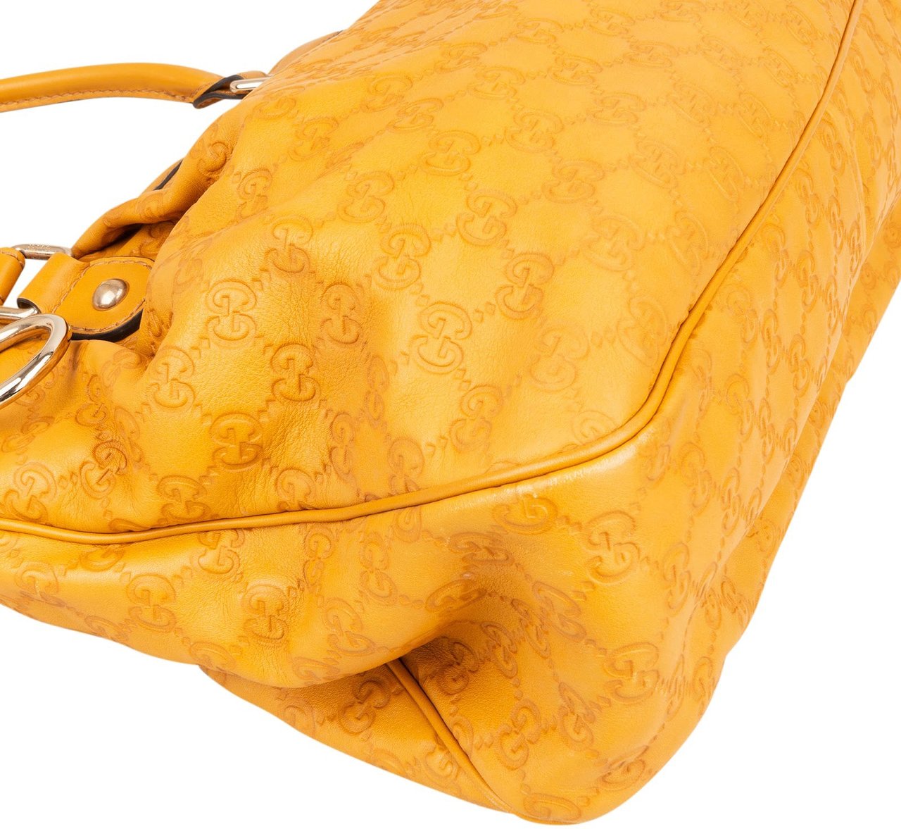 Gucci Gucci Guccissima Leather Sukey Handbag Geel