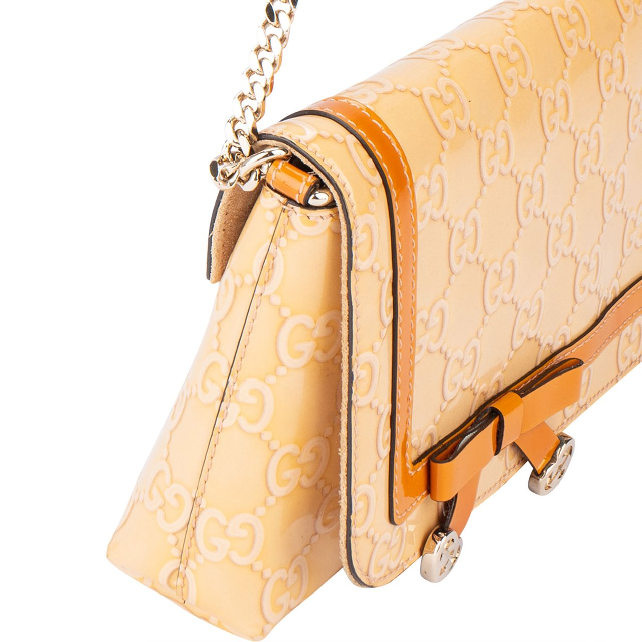 Gucci Gucci Patent Leather Heart Shoulder Flap Bag Divers